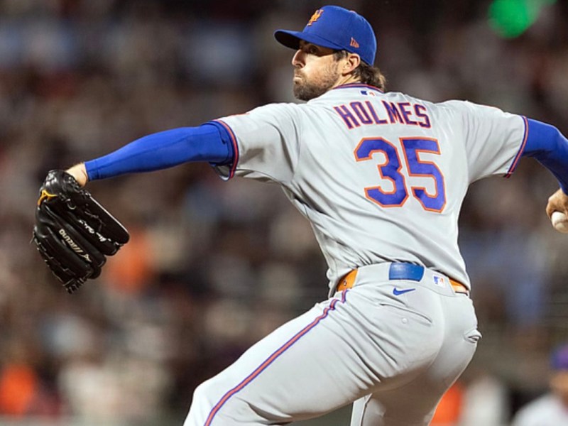 Clay Holmes Limits Giants to 3 Hits in Mets’ 9-0 Romp